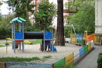 2018 - Modernizacja placu zabaw w Przedszkolu nr 6 w Lesznie – ul. 17 Stycznia 13 (photo)