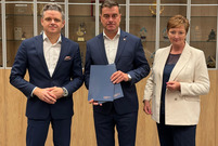 Dofinansowania na tężnię solankową i pielęgnację zieleni w Lesznie