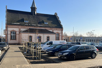 98 nowych bezpłatnych miejsc postojowych. Parking na Kustronia gotowy