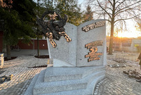 Tak wygląda pomnik  55. Poznańskiego Pułku Piechoty w Lesznie