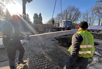 Trwa budowa pomnika Żołnierzy 55. Poznańskiego Pułku Piechoty w Lesznie