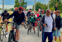 Pierwsza ścieżka pieszo-rowerowa w Gronowie oddana do użytku