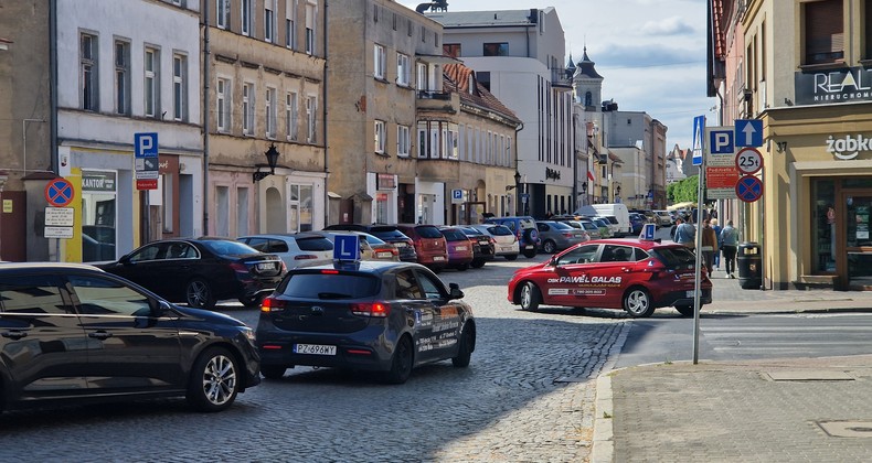 Zmiana organizacji ruchu w Lesznie z okazji Wielkopolskiego Dnia Strażaka – ważne informacje dla mieszkańców