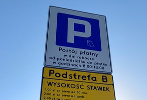 O nowych parkometrach i strefie płatnego parkowania