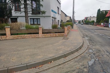Dwa zmodernizowane chodniki (zdjęcia)