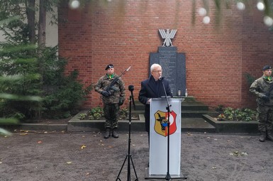 84 rocznica rozstrzelania mieszkańców Leszna (zdjęcia)