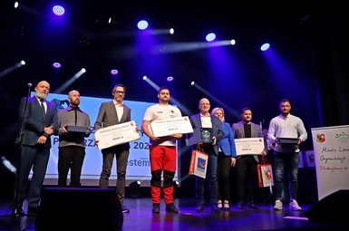 Najlepsze Inicjatywy Pozarządowe 2024 roku wybrane! (zdjęcia)