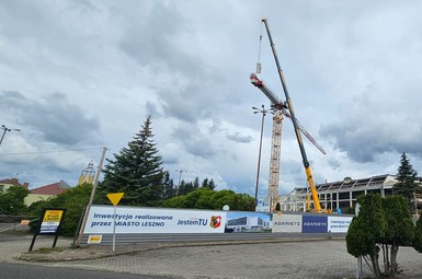 Kolejny etap modernizacji pływalni Akwawit – rusza demontaż dachu