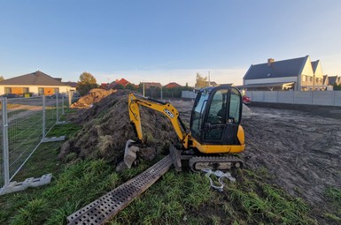 Na Zatorzu w Lesznie powstaje nowa atrakcja – tor rowerowy typu pumptrack